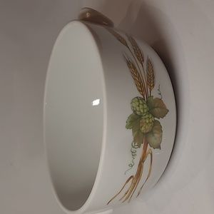 Vintage Royal worcester 1961 Evesham'M' compliments of the genius bowl